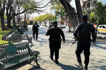 Policía de Tuxtla Gutiérrez exhorta a la población a quedarse en casa
