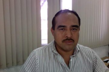 Esposa de funcionario fallecido por Covid-19 reclama a Carlos Morales