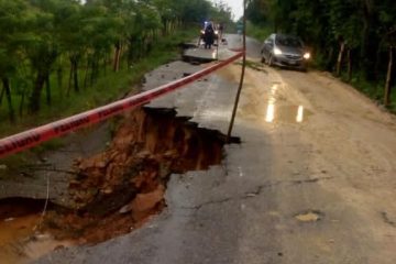 Por deslizamiento de ladera, otros 21 municipios son declarados en emergencia