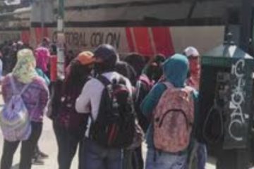 Normalistas pretenden acceder a plazas con documentos apócrifos