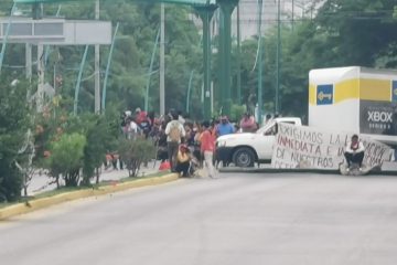 Grupo interinstitucional libera vialidad y restablece el orden en Tuxtla Gutiérrez