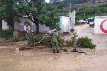 Tras intensas lluvias, aplica Sedena Plan DN-III-E en Tuxtla Gutiérrez