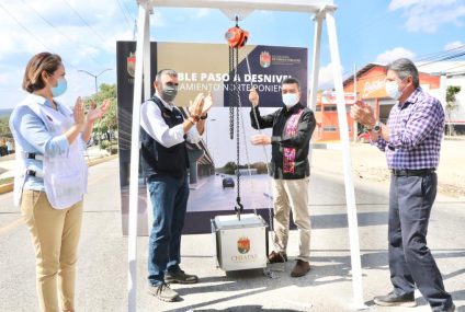Rutilio Escandón coloca primera piedra para construcción del doble paso a desnivel en Libramiento Norte Poniente