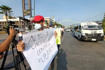 Conductores de Uber denuncian cacería en su contra; acusan a Aquiles Espinosa
