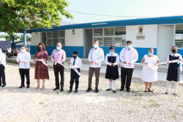 En Palenque, Rutilio Escandón inaugura aulas en la Escuela Primaria “Niños Héroes”