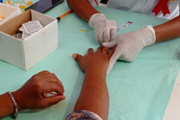 Neumonía, tuberculosis y cuadros de diarrea, los padecimientos derivados del VIH