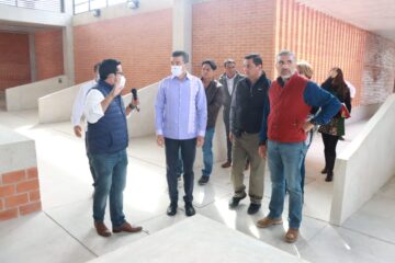 Junto al subsecretario de Sedatu, Rutilio Escandón entrega Unidad Deportiva de la colonia Patria Nueva