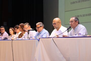 Reeligen a Hugo Porras como presidente de Canaco Tuxtla