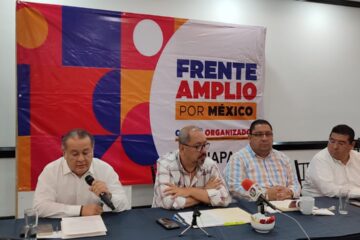 Presentan a Comité Local del Frente Amplio por México en Chiapas