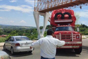Más de cinco horas de bloqueo en salida Tuxtla Gutiérrez a Chiapa de Corzo