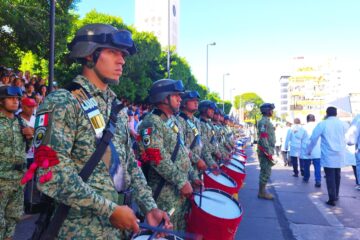 Personal de Sedena participa en desfile del 113 aniversario de la revolución mexicana