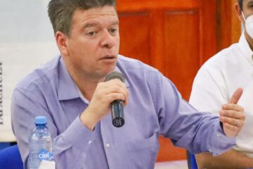 Sumar esfuerzos sociedad y gobierno para la reconstrucción de Acapulco, pide Ismael Brito