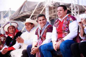 Acompañan miles de chiapanecos a Willy Ochoa en cierre de campaña en Zinacantán y Aldama